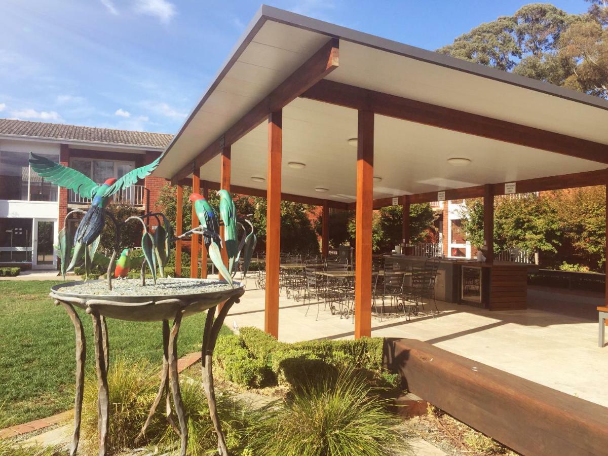 Forrest Hotel & Apartments Canberra Exterior photo
