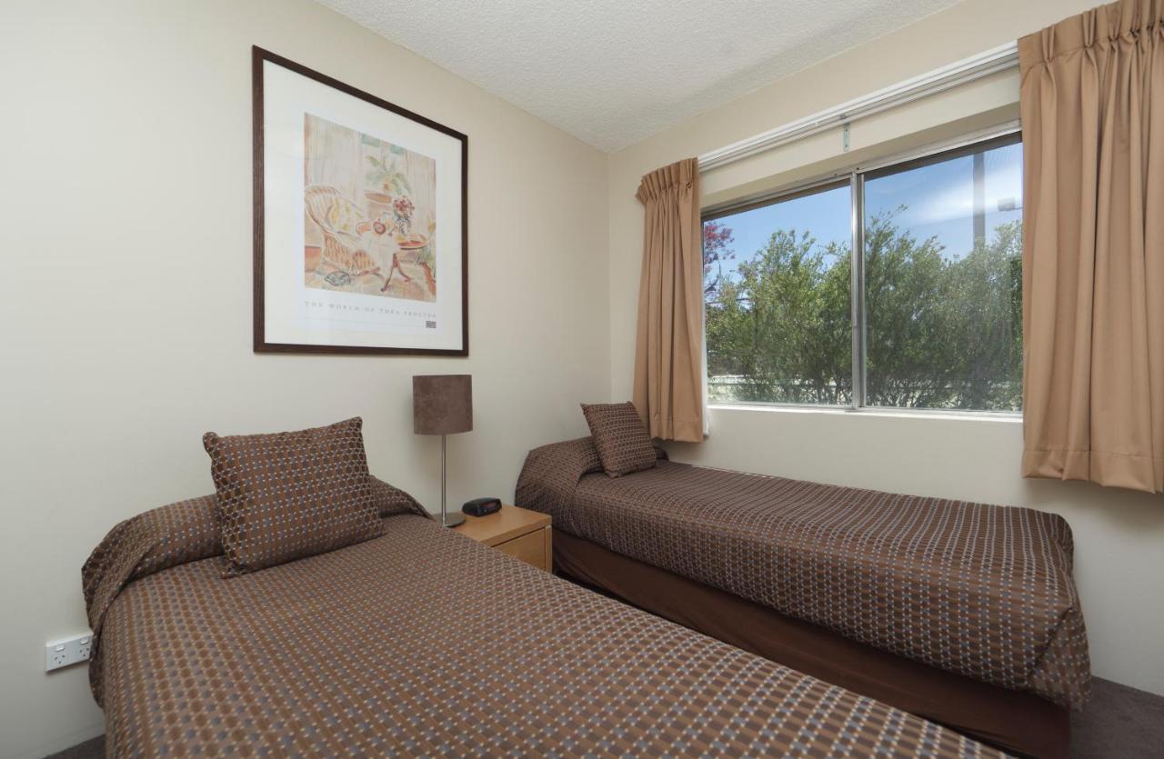 Forrest Hotel & Apartments Canberra Exterior photo